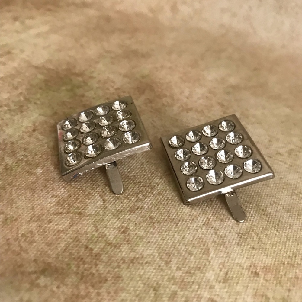 Vintage Metal & Crystal Shoe Clips - Picture 3 of 5